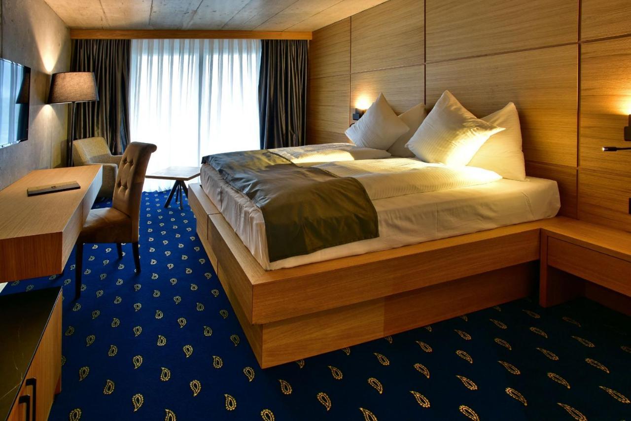 City Hotel Glarnerland Nafels Ngoại thất bức ảnh