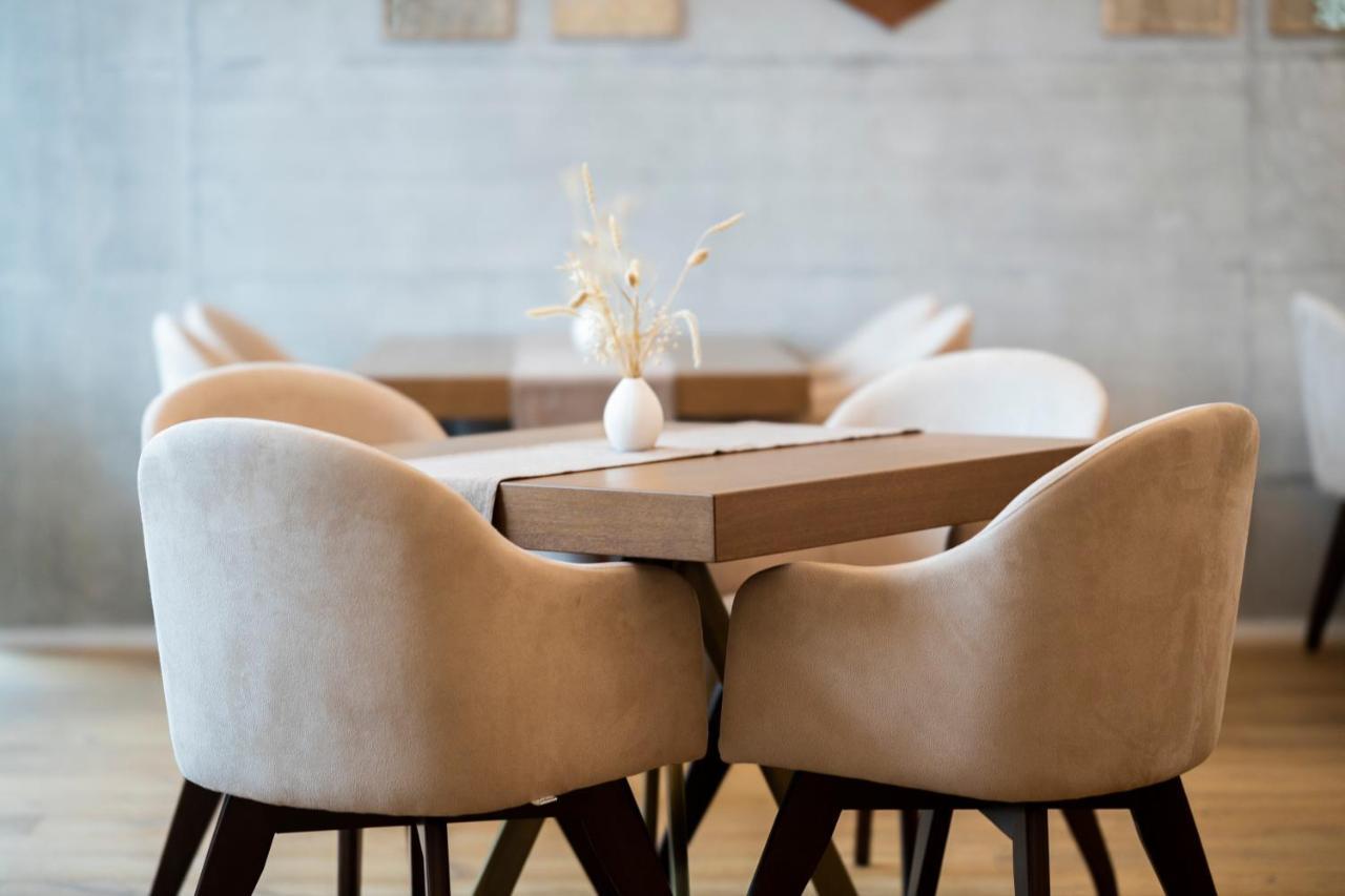 City Hotel Glarnerland Nafels Ngoại thất bức ảnh